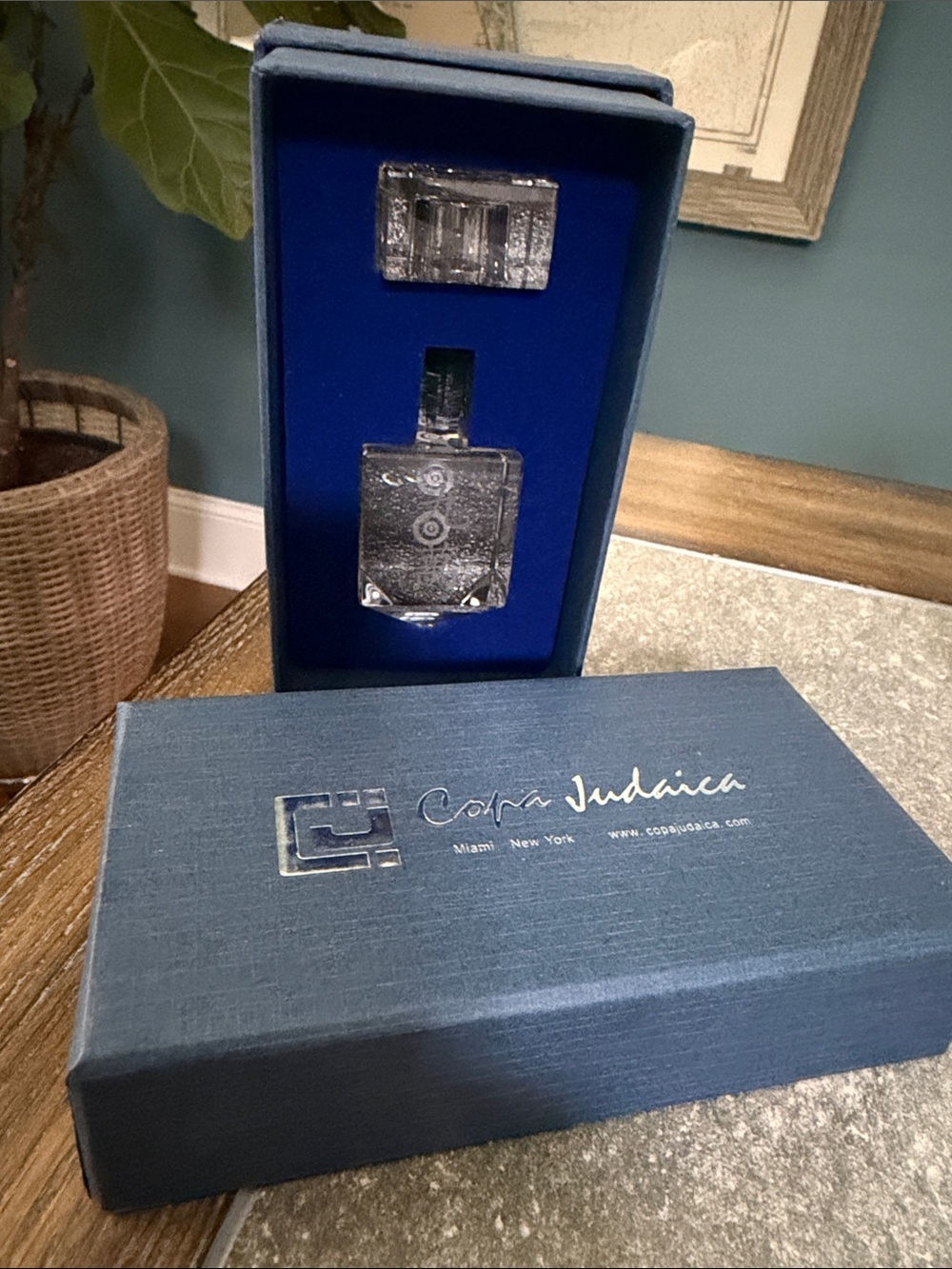 Crystal Mahjong Dreidel by Copa Judaica. 
Brand new in box. 4” high by 2” wide. - Picture 7 of 7